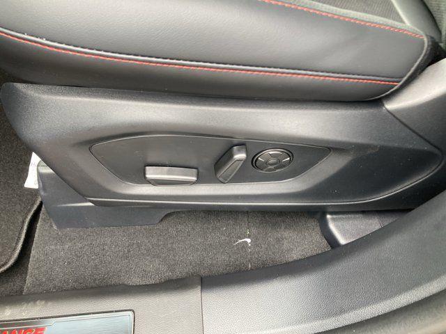 new 2025 Ford Explorer car