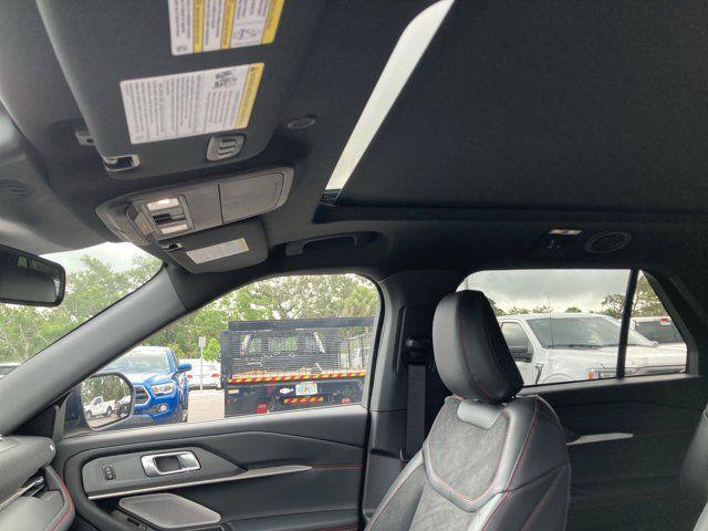 new 2025 Ford Explorer car