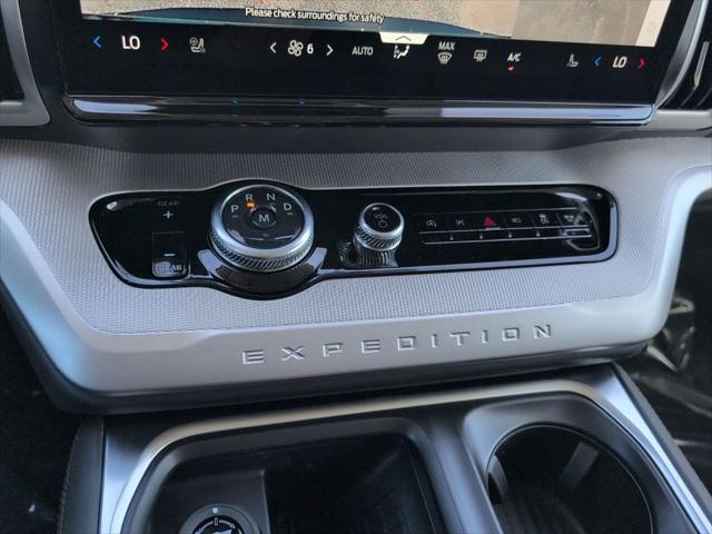 new 2025 Ford Expedition car, priced at $67,625