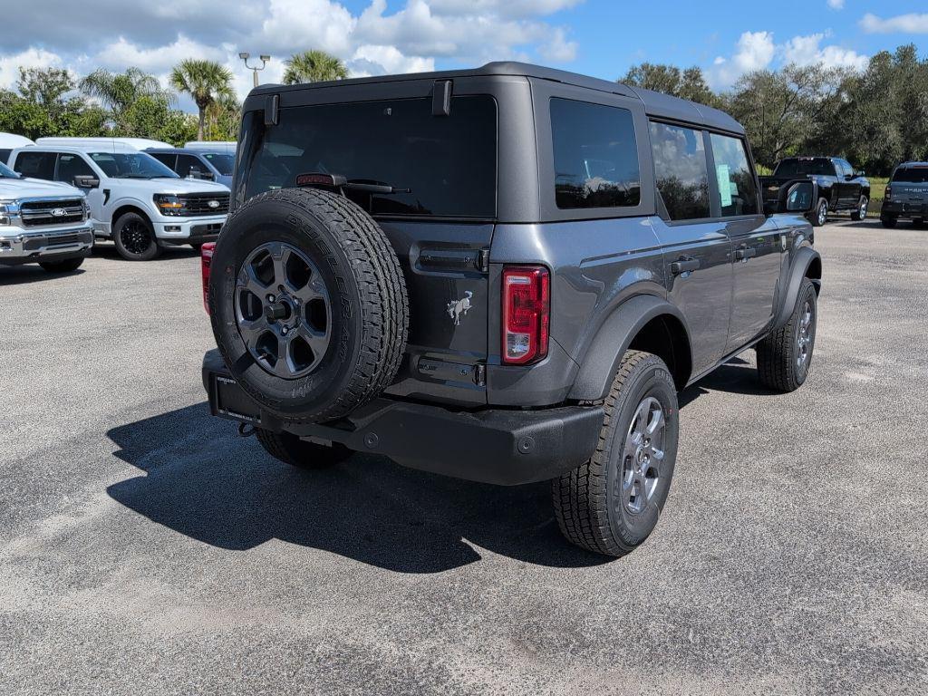 new 2025 Ford Bronco car, priced at $40,631