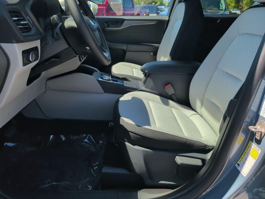 new 2026 Ford Escape car, priced at $28,006