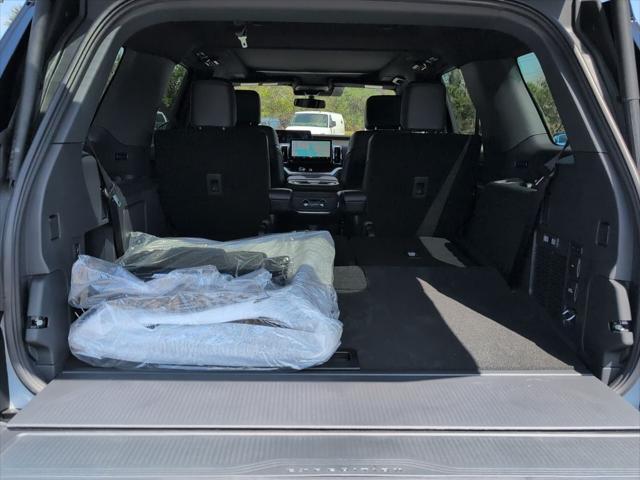 new 2025 Ford Expedition car, priced at $83,818