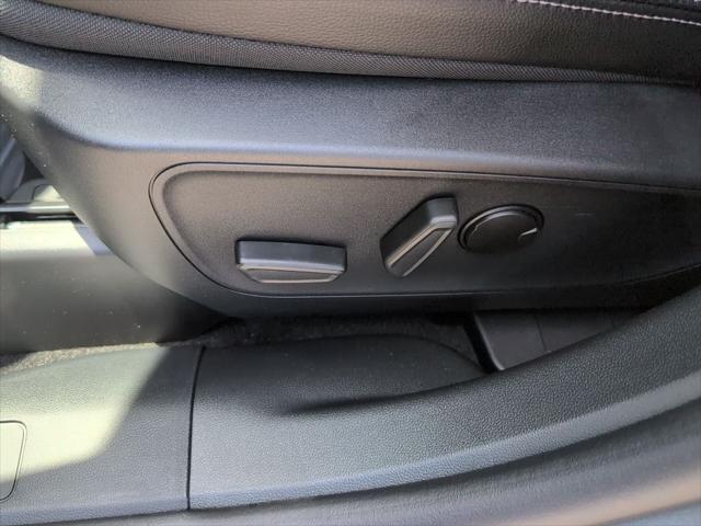 new 2025 Ford Escape PHEV car, priced at $32,861