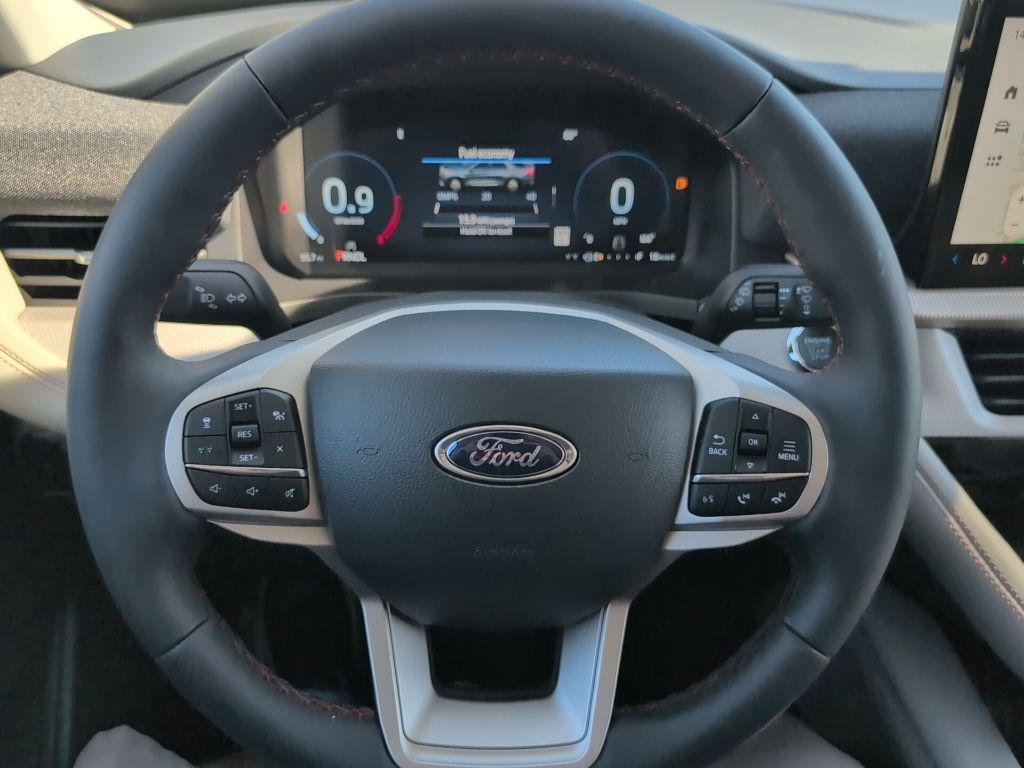 new 2025 Ford Explorer car, priced at $39,283