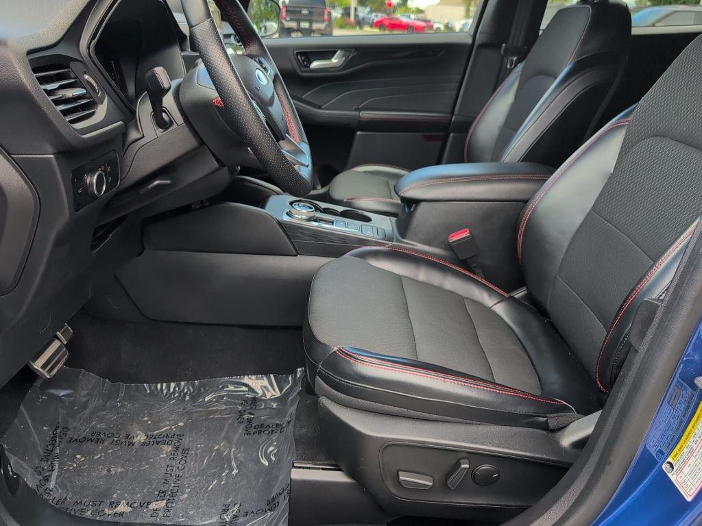 used 2023 Ford Escape car, priced at $19,992