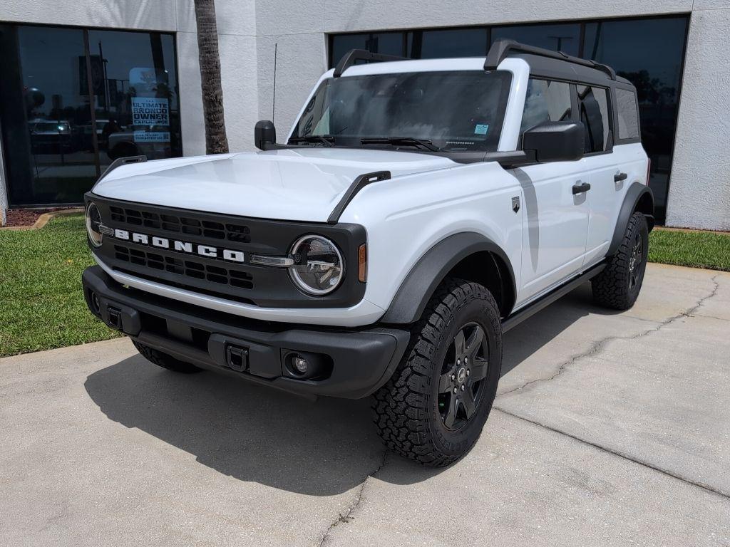 new 2025 Ford Bronco car, priced at $44,340