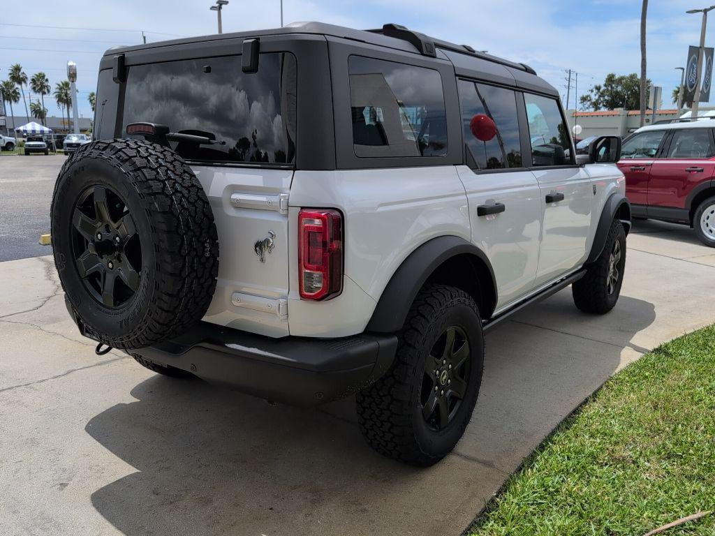 new 2025 Ford Bronco car, priced at $44,340
