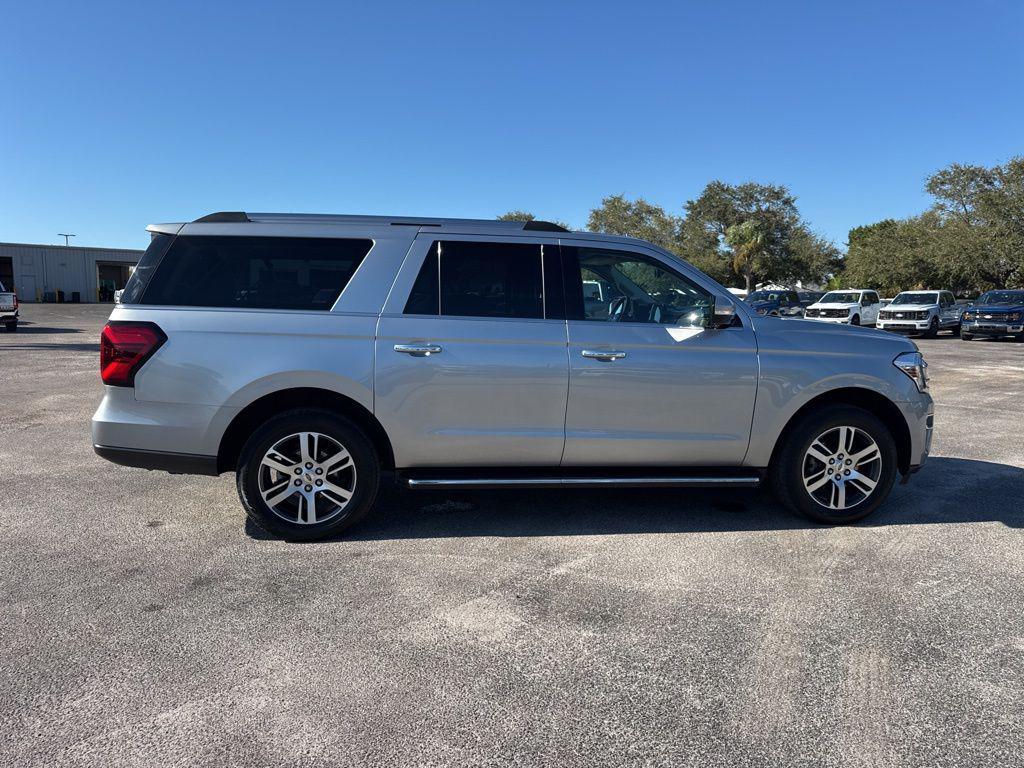 used 2023 Ford Expedition car, priced at $41,924