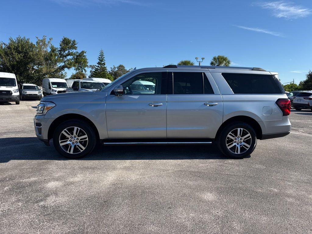 used 2023 Ford Expedition car, priced at $41,924