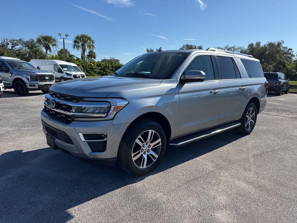 used 2023 Ford Expedition car, priced at $41,924