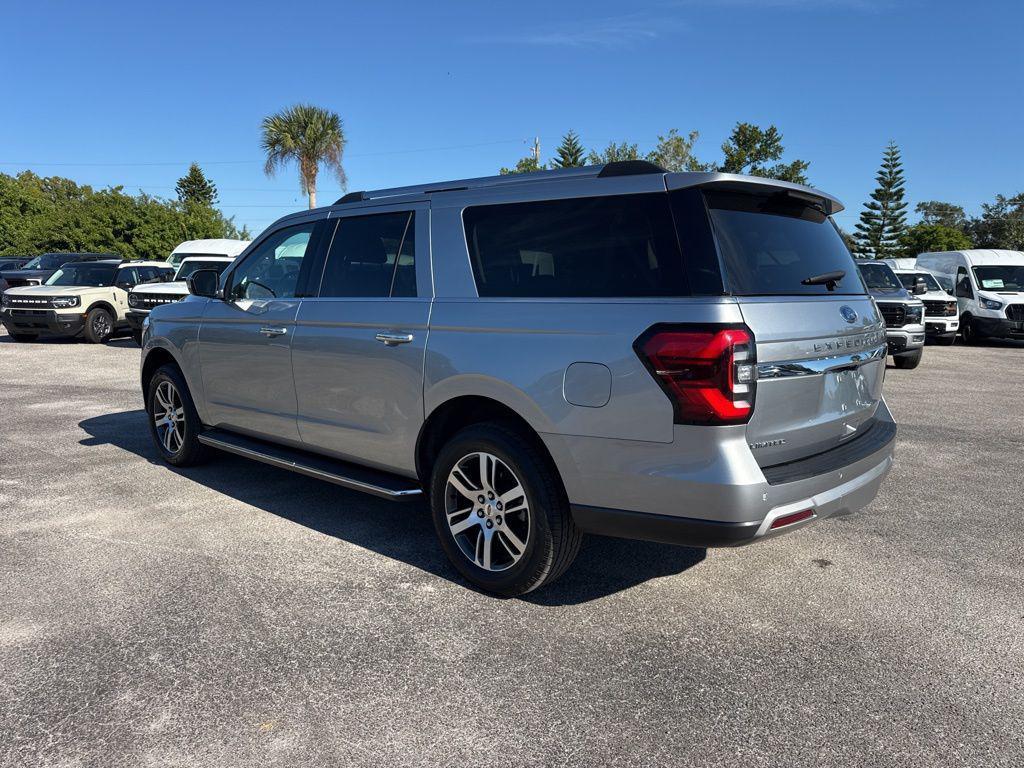 used 2023 Ford Expedition car, priced at $41,924