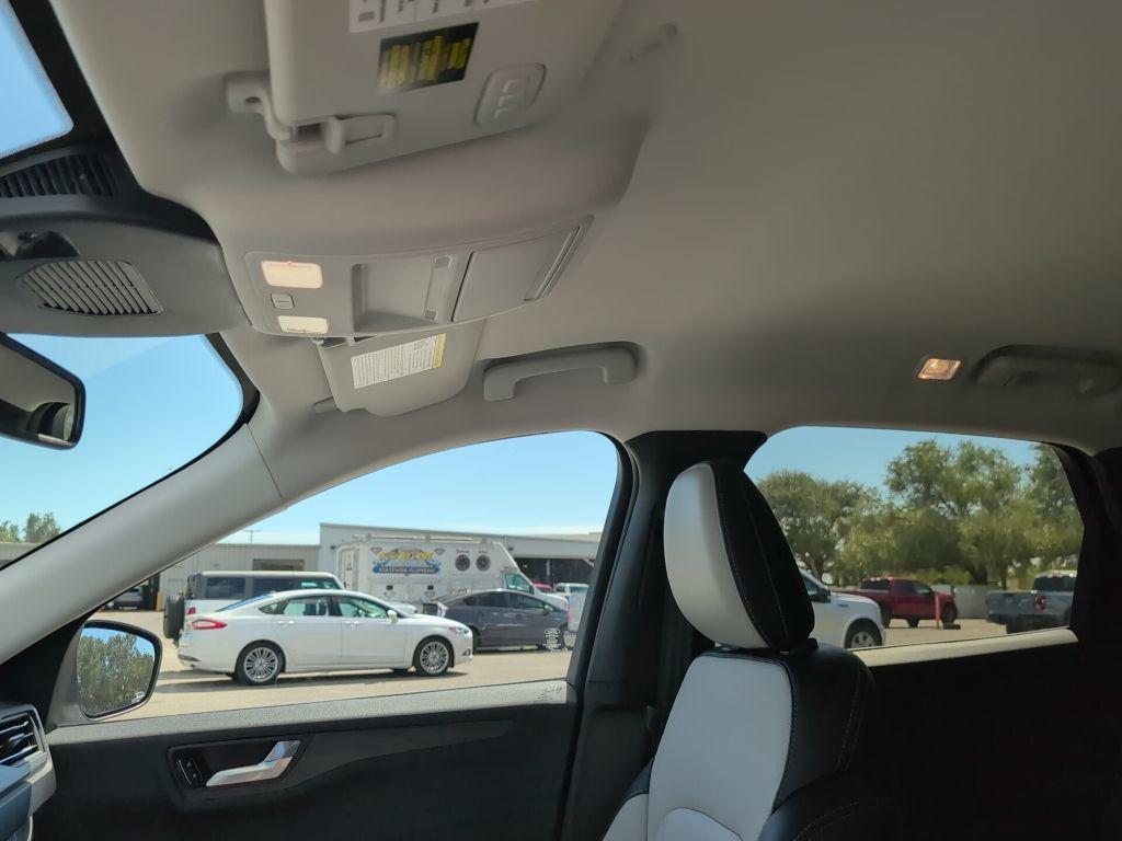 new 2026 Ford Escape PHEV car, priced at $36,017