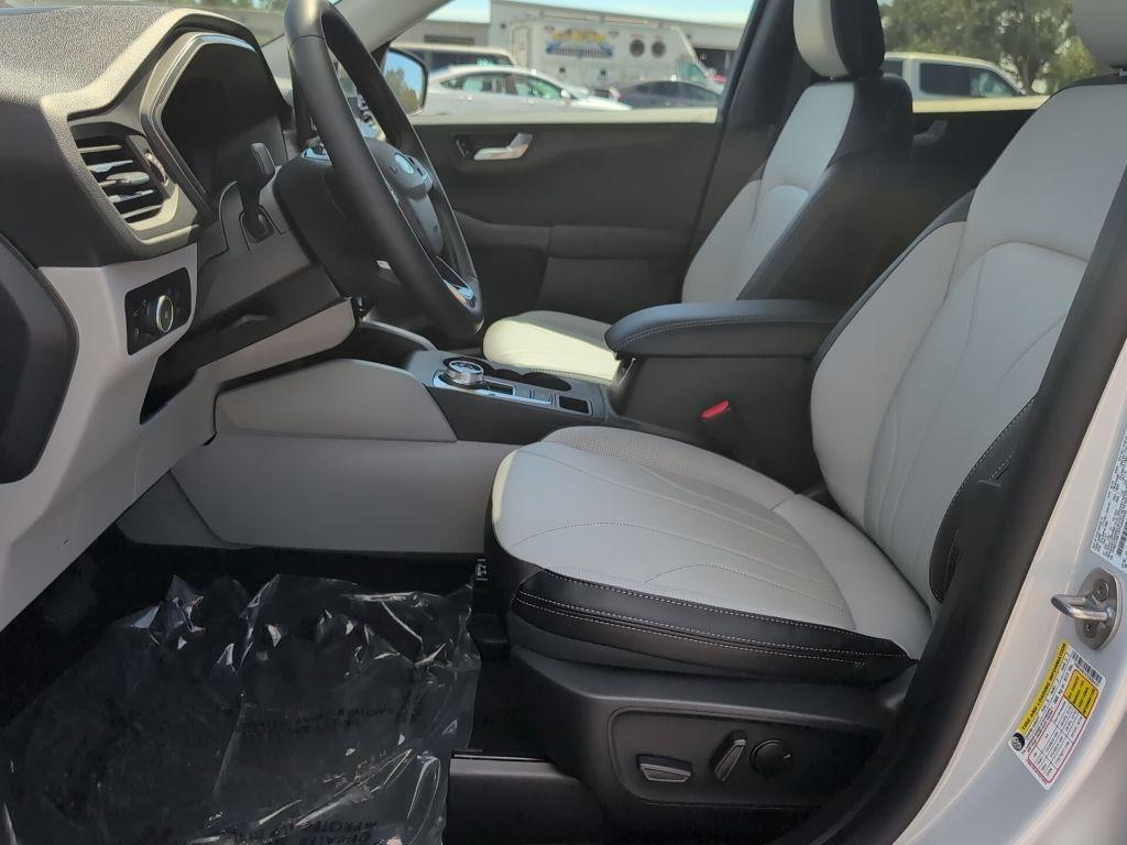 new 2026 Ford Escape PHEV car, priced at $36,017