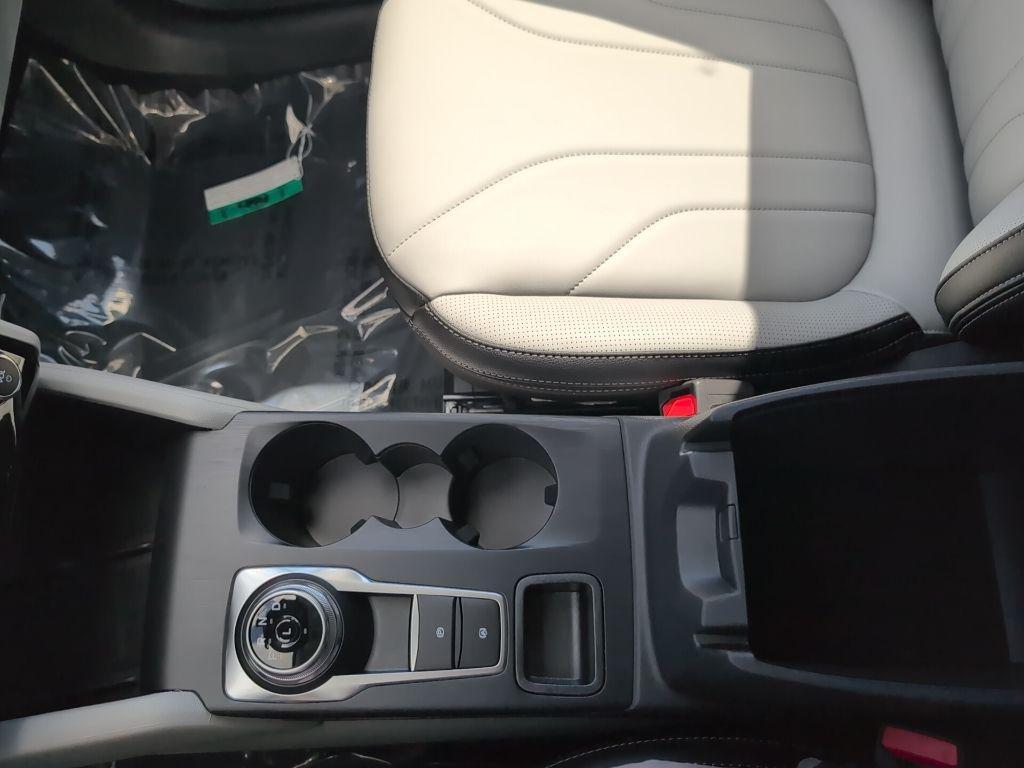 new 2026 Ford Escape PHEV car, priced at $36,017