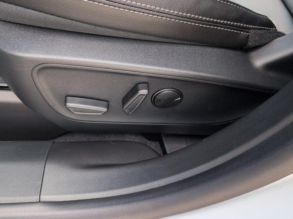 new 2026 Ford Escape PHEV car, priced at $36,017