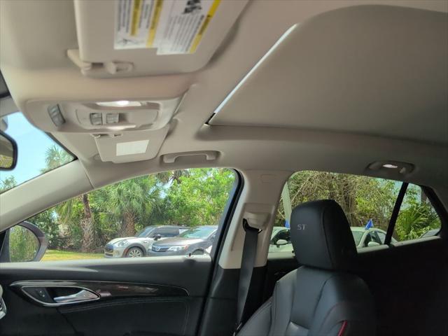 used 2023 Buick Envision car, priced at $29,939