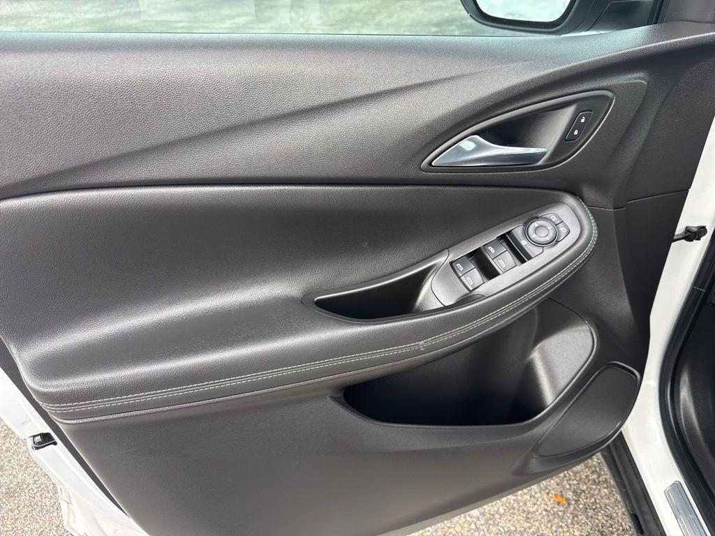 used 2023 Buick Encore GX car, priced at $22,117