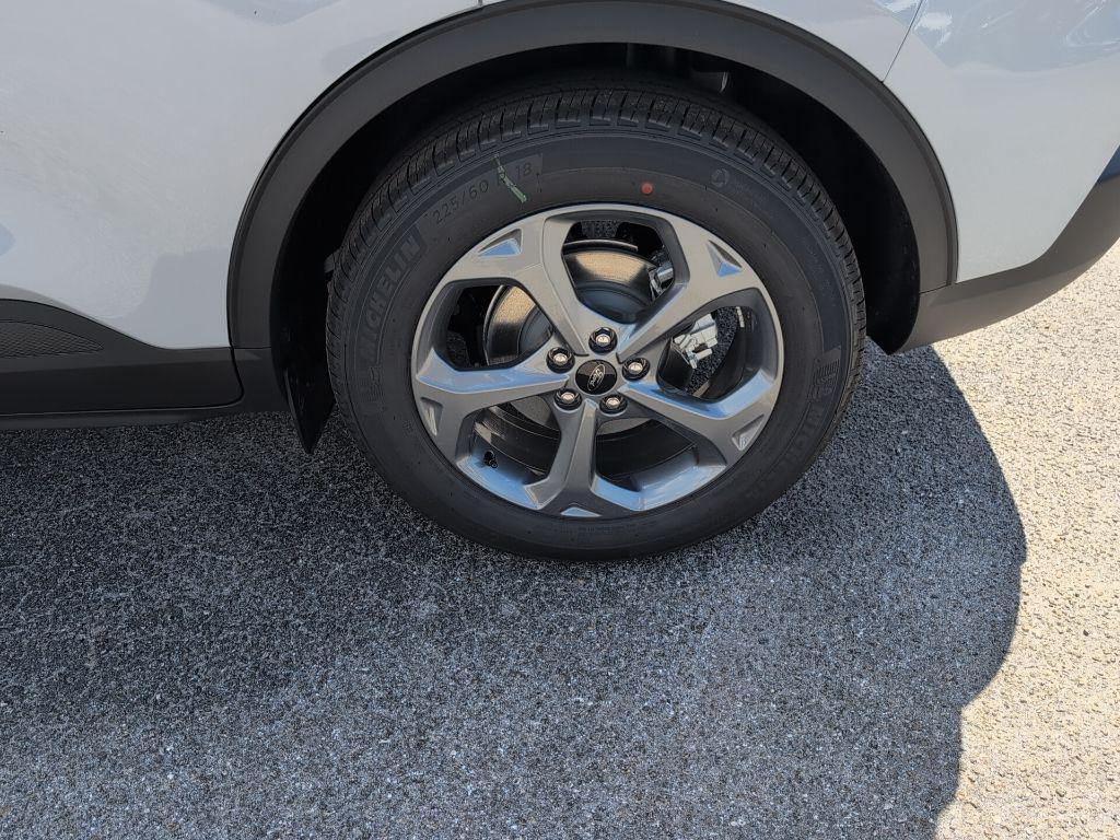 new 2026 Ford Escape car, priced at $29,631