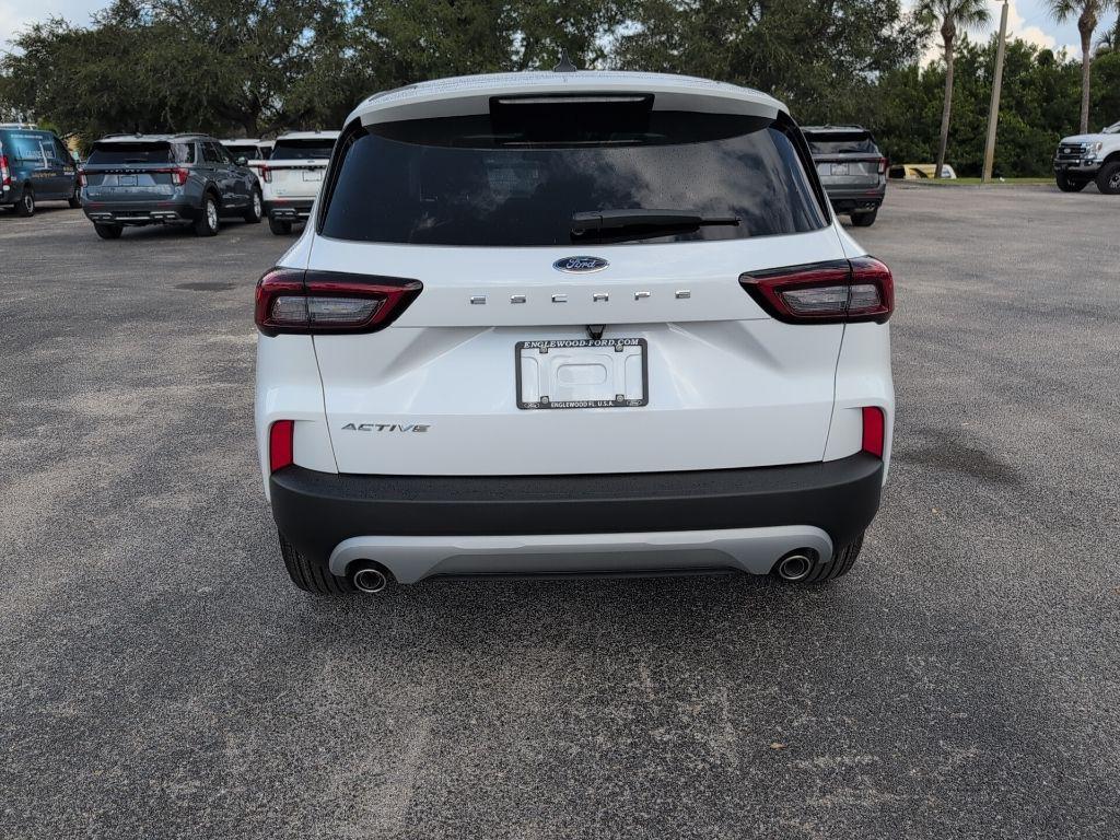 new 2025 Ford Escape car, priced at $23,568