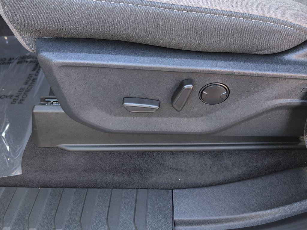 new 2025 Ford F-150 car, priced at $44,565