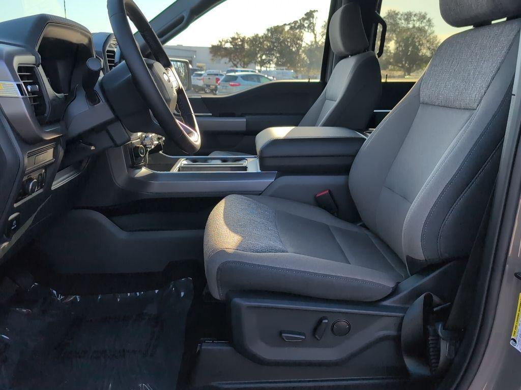 new 2025 Ford F-150 car, priced at $44,565