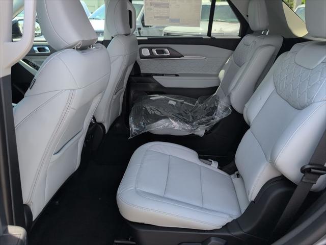 new 2025 Ford Explorer car, priced at $52,810