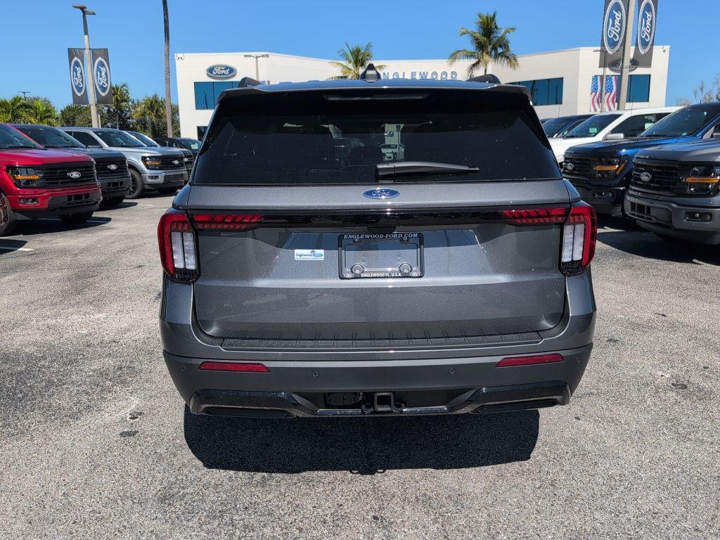 new 2025 Ford Explorer car, priced at $41,181