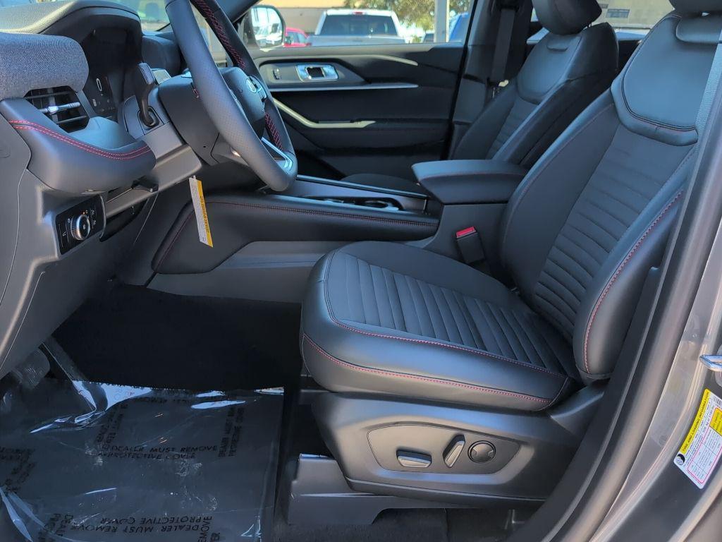 new 2025 Ford Explorer car, priced at $41,181