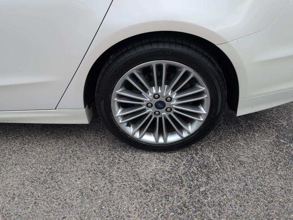 used 2013 Ford Fusion car, priced at $9,382