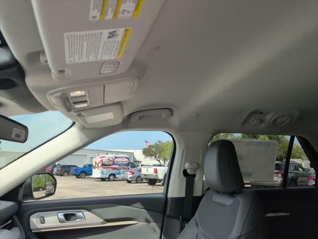new 2025 Ford Explorer car, priced at $38,862