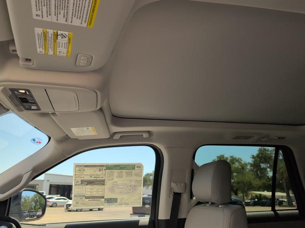 new 2025 Ford Expedition Max car, priced at $72,510