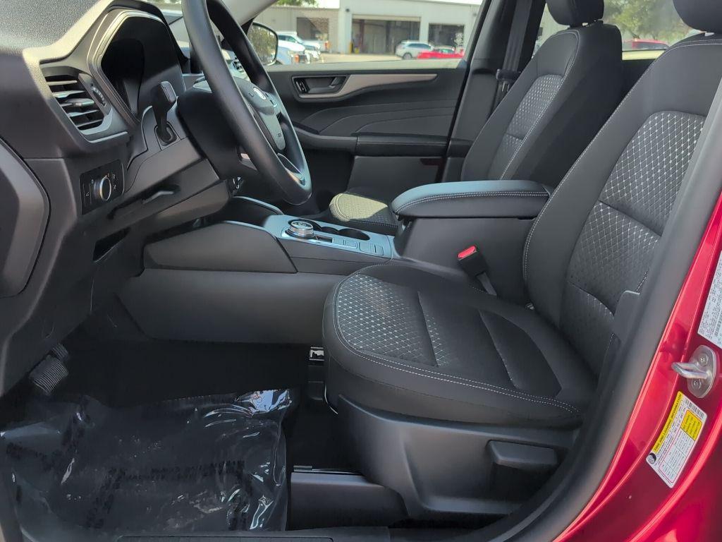 new 2026 Ford Escape car, priced at $27,619