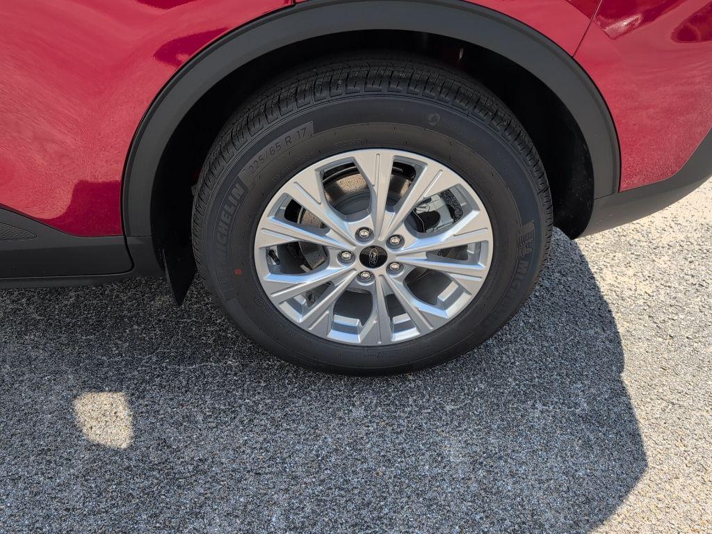 new 2026 Ford Escape car, priced at $27,619