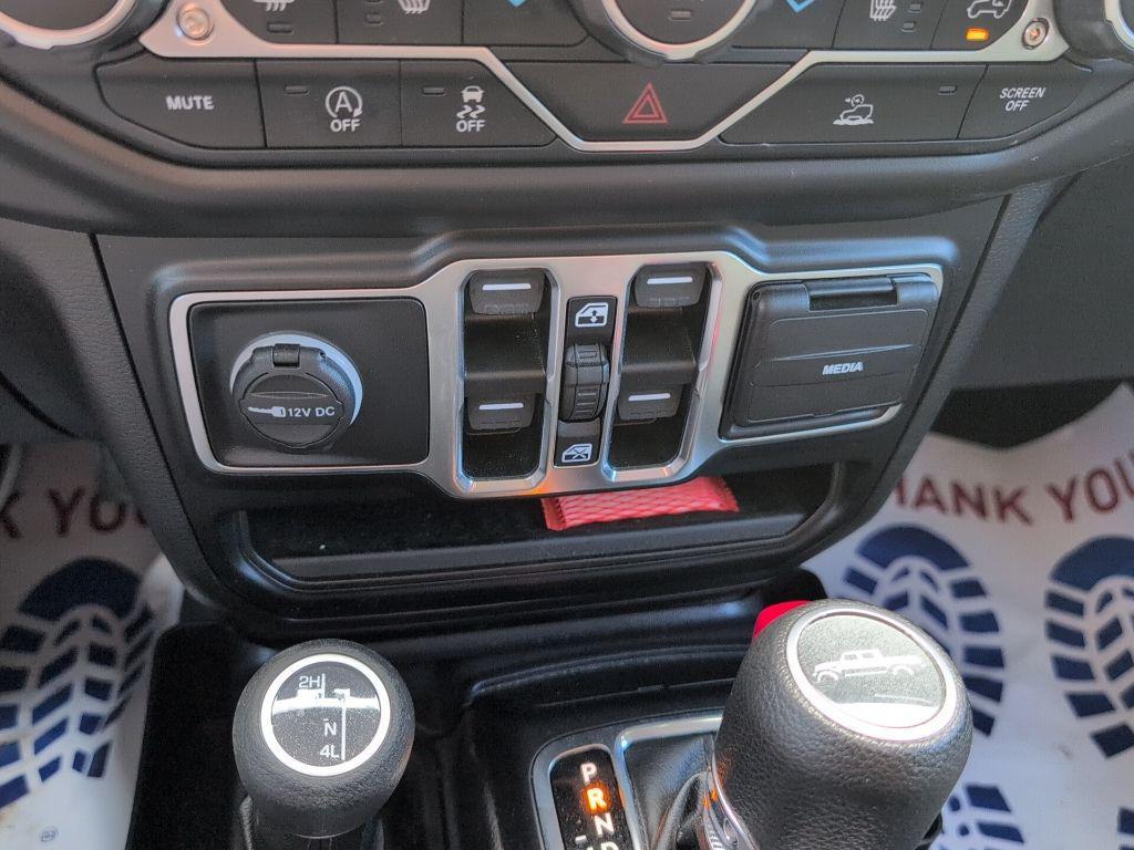 used 2022 Jeep Gladiator car, priced at $27,440