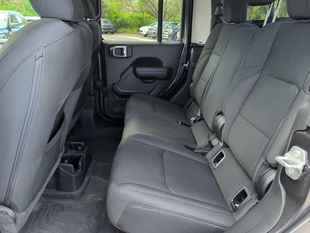 used 2022 Jeep Gladiator car, priced at $27,440