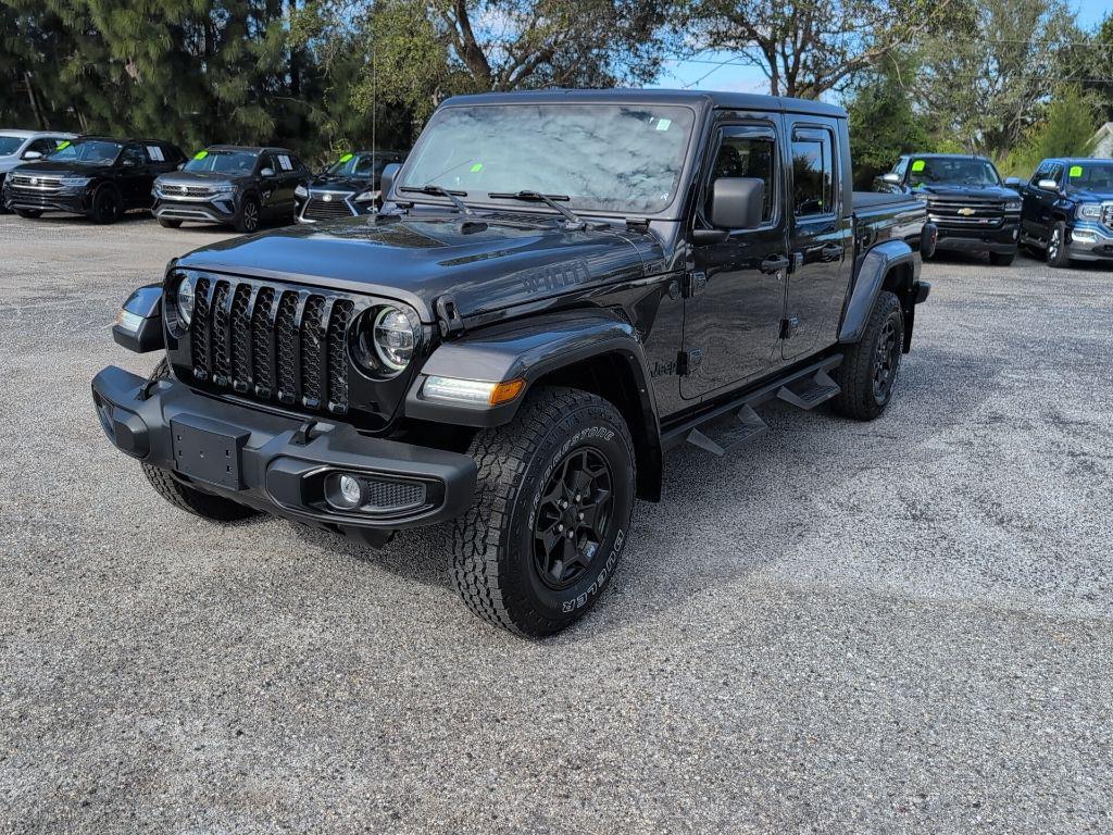 used 2022 Jeep Gladiator car, priced at $27,440