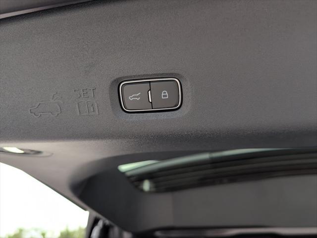 new 2025 Ford Expedition car, priced at $84,687