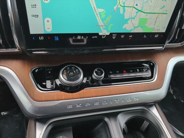 new 2025 Ford Expedition car, priced at $84,687
