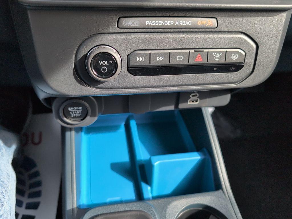 new 2025 Ford Maverick car, priced at $28,419