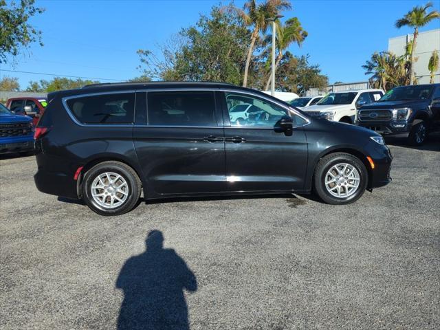 used 2022 Chrysler Pacifica car, priced at $20,857