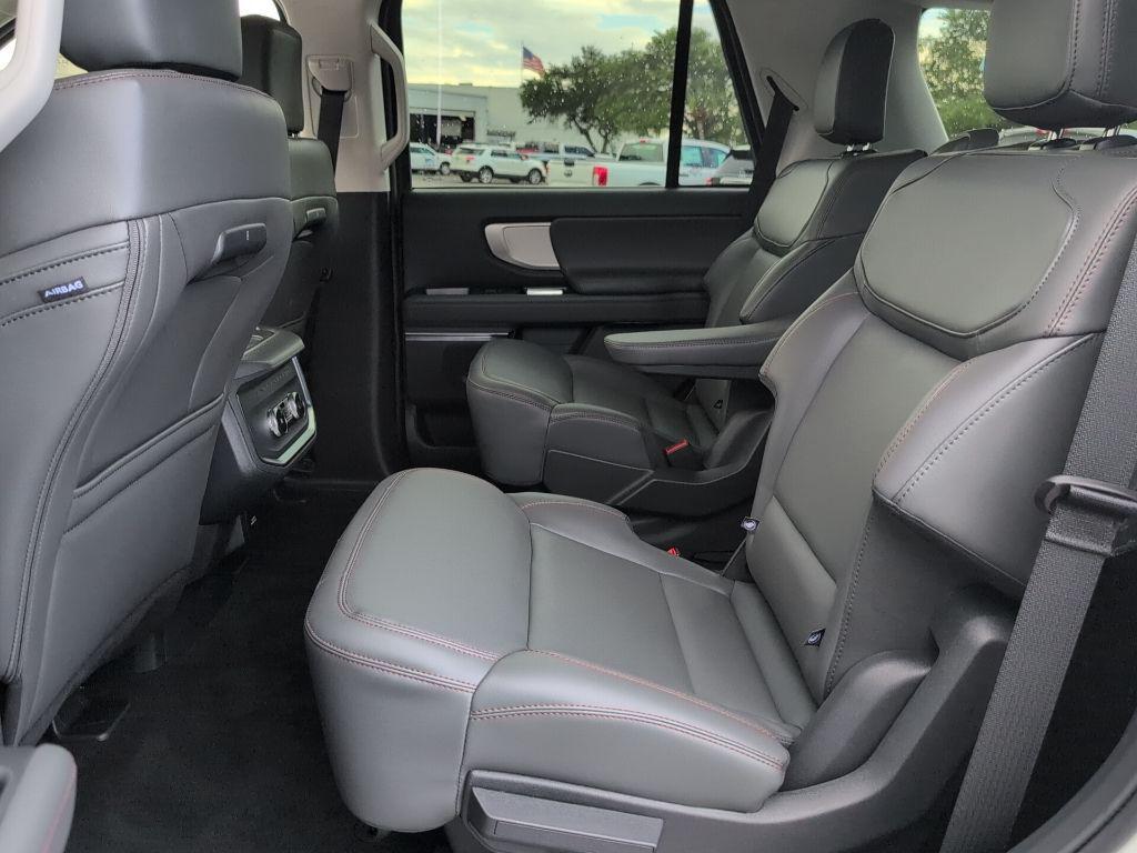 new 2025 Ford Expedition car, priced at $62,643