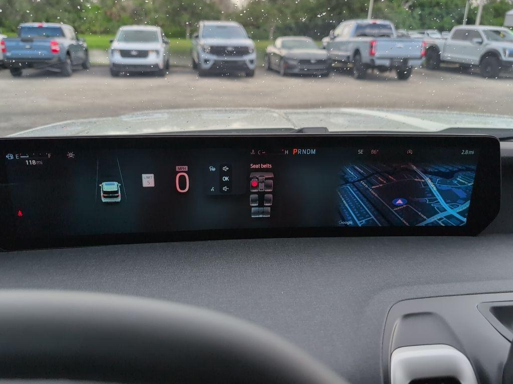 new 2025 Ford Expedition car, priced at $62,643