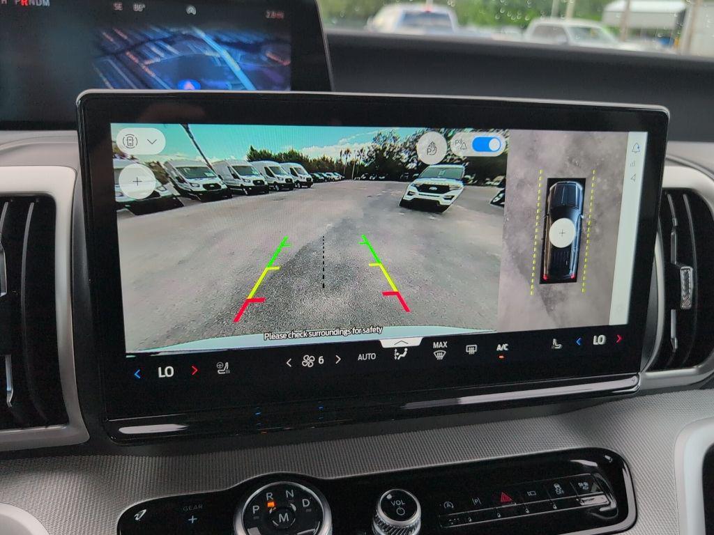 new 2025 Ford Expedition car, priced at $62,643