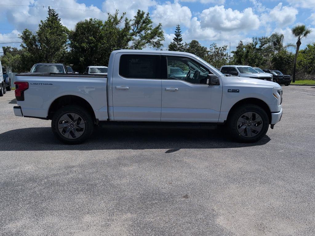 new 2025 Ford F-150 Lightning car, priced at $52,832