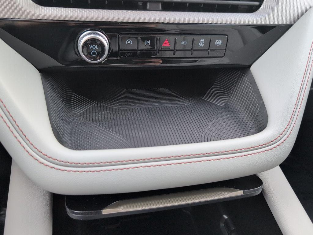 new 2025 Ford Explorer car, priced at $38,764
