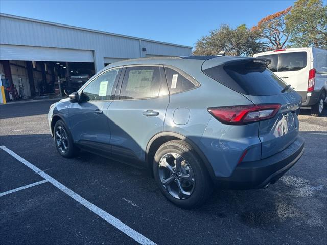 new 2025 Ford Escape car, priced at $29,615