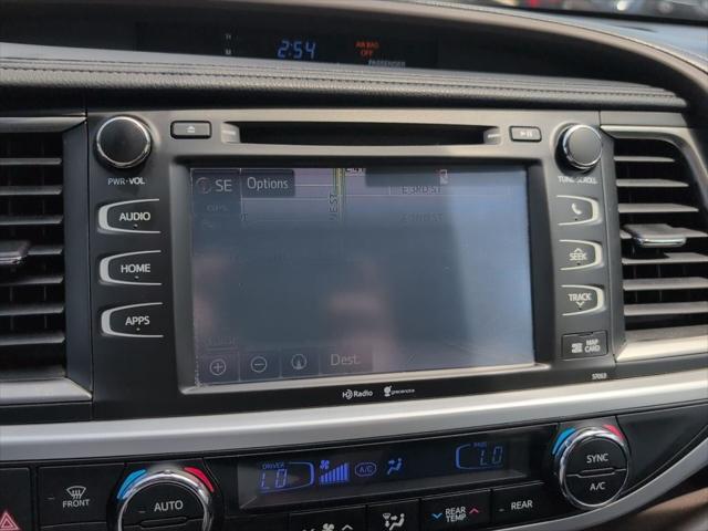 used 2014 Toyota Highlander car, priced at $19,879