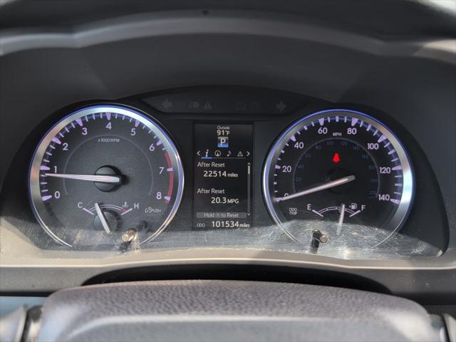 used 2014 Toyota Highlander car, priced at $19,879