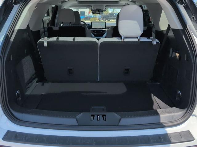 new 2025 Ford Explorer car, priced at $56,898