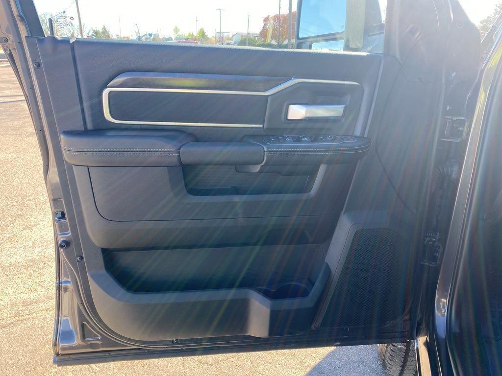 new 2024 Ram 2500 car, priced at $62,099